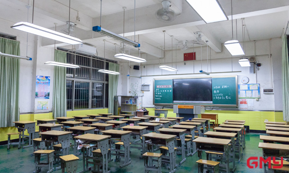打造标准化教室照明以及课室紫外线消毒工程