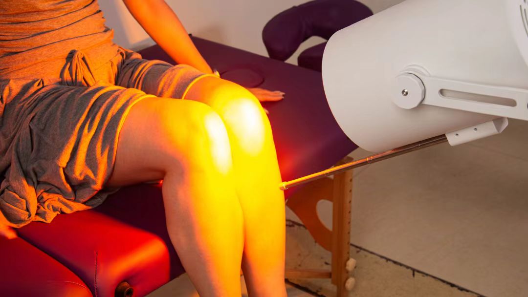 照尚高能红外光热仪照膝盖